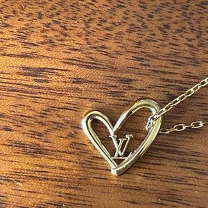 Louis Vuitton heart necklace